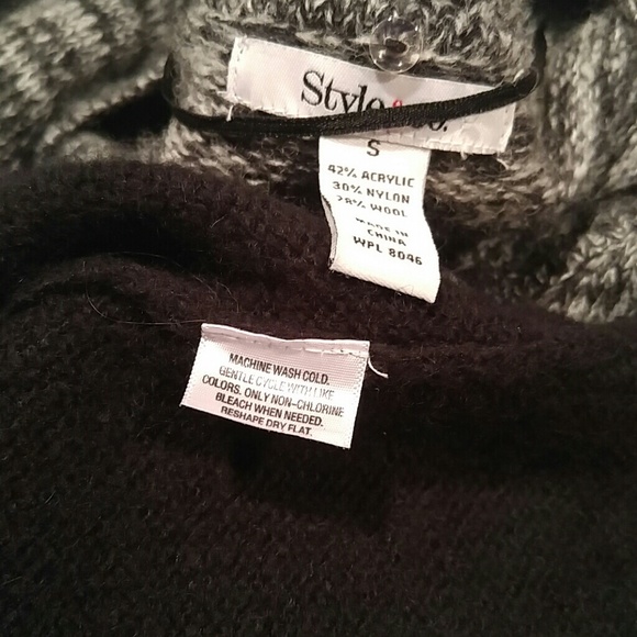 Style & Co Tunic Sweater - Picture 3 of 3